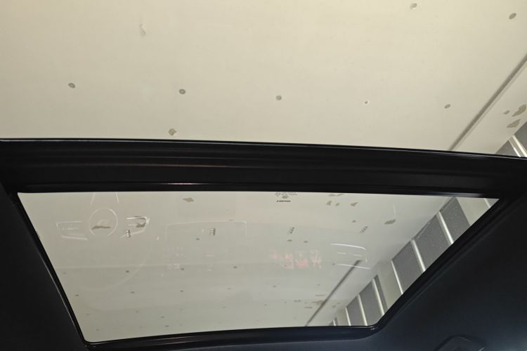 理想汽车 理想ONE 2021款 增程6座版局部细节22