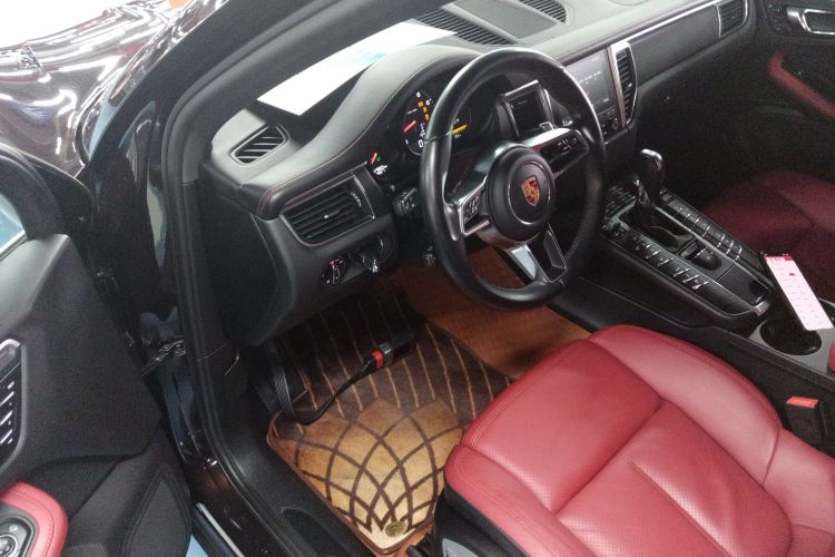 保时捷 2017款  Macan 2.0T中控内饰7003