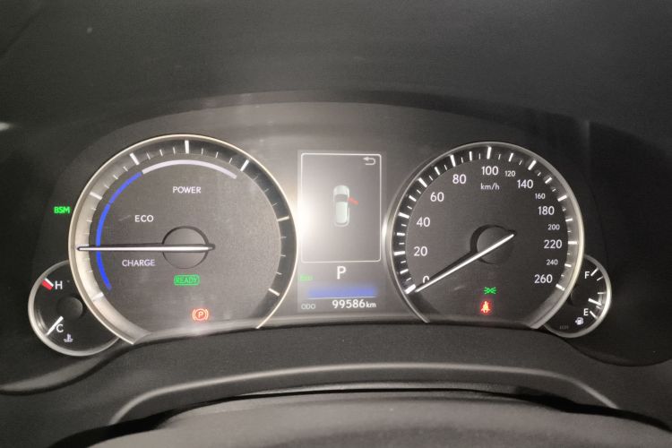 雷克萨斯RX 2020款 改款 450hL 四驱典雅版7座局部细节14