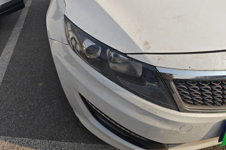 起亚K5 2012款 2.0L 自动DLX车身外观8