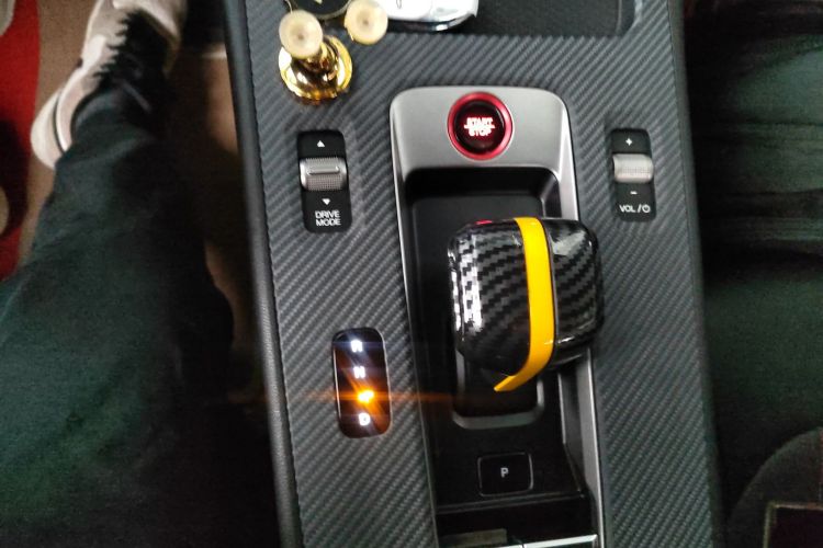 广汽传祺 2023款 影豹H 高能混动版中控内饰18