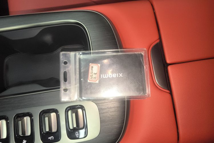 小米汽车 小米SU7 2024款 四驱超长续航高阶智驾Max版中控内饰7001