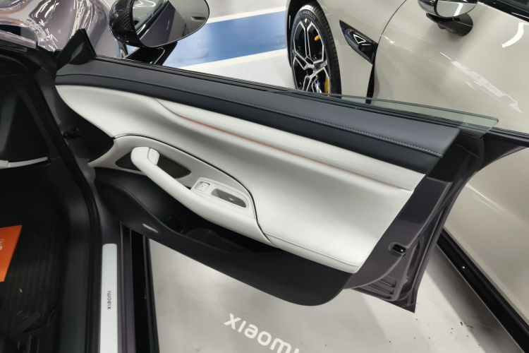 小米汽车 小米SU7 2024款 四驱Max创始版中控内饰7005