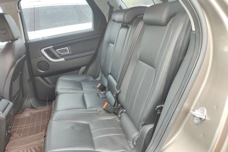 路虎 发现神行 2016款 2.0T HSE中控内饰7004