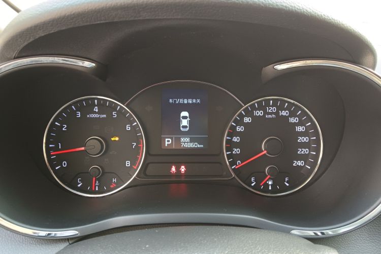 起亚K3 2015款 1.6L 自动GL局部细节14