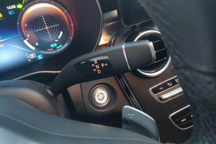 奔驰C级 2021款 C 260 L 运动星耀臻藏版中控内饰18