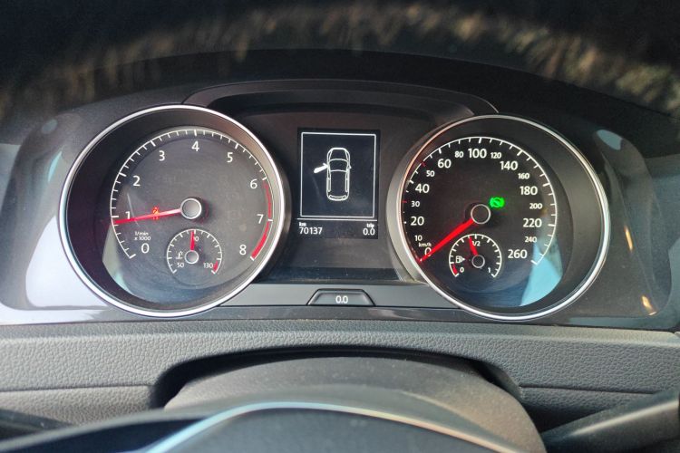 大众 高尔夫 2020款 挚爱版 280TSI DSG舒适型中控内饰14