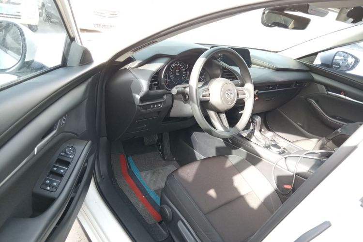 马自达3 昂克赛拉 2021款 1.5L 自动质美版中控内饰20