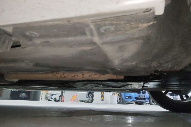 宝马3系GT 2019款 320i M运动套装局部细节9001