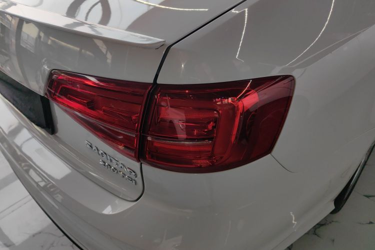 大众 速腾 2018款 280TSI DSG熠动版车身外观9