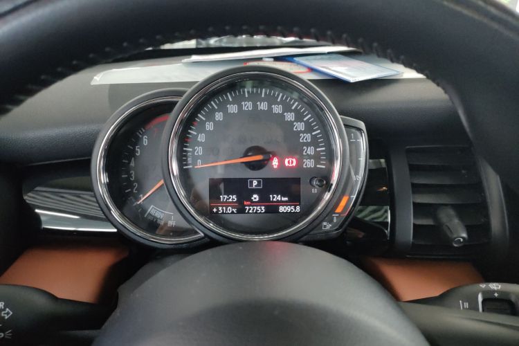 MINI 2019款 1.5T ONE PLUS局部细节14