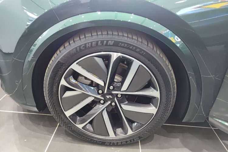 理想汽车 理想L9 2022款 Max车身外观6007