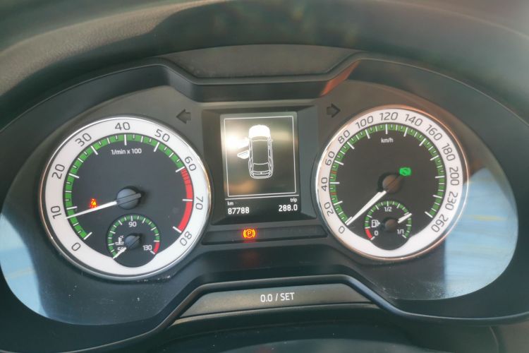 斯柯达 明锐 2018款 旅行车 TSI280 DSG豪华版中控内饰14