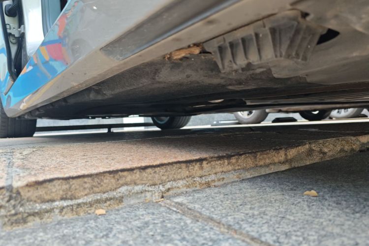 宝马7系 2019款 730Li 豪华套装局部细节9001