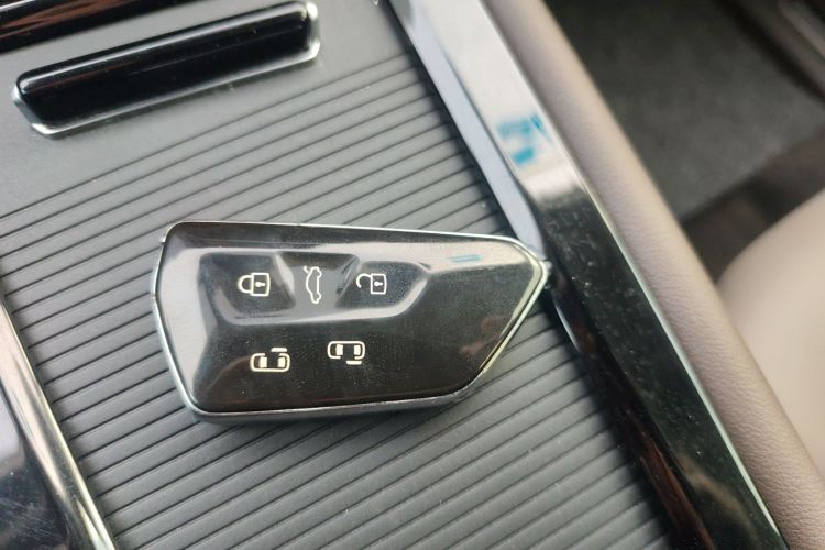 大众 威然 2024款 330TSI 豪华版中控内饰11