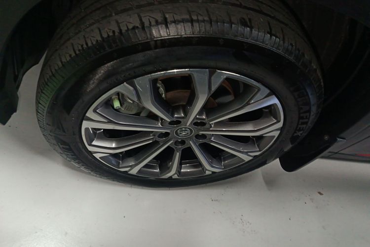 长安CS75 PLUS 2020款 2.0T 自动旗舰型车身外观6007