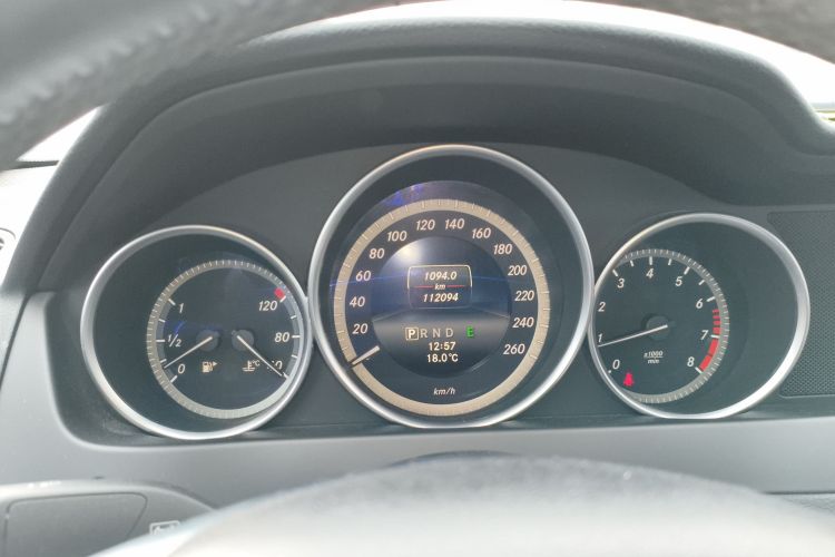 奔驰C级 2013款 C 180 经典型 Grand Edition局部细节14