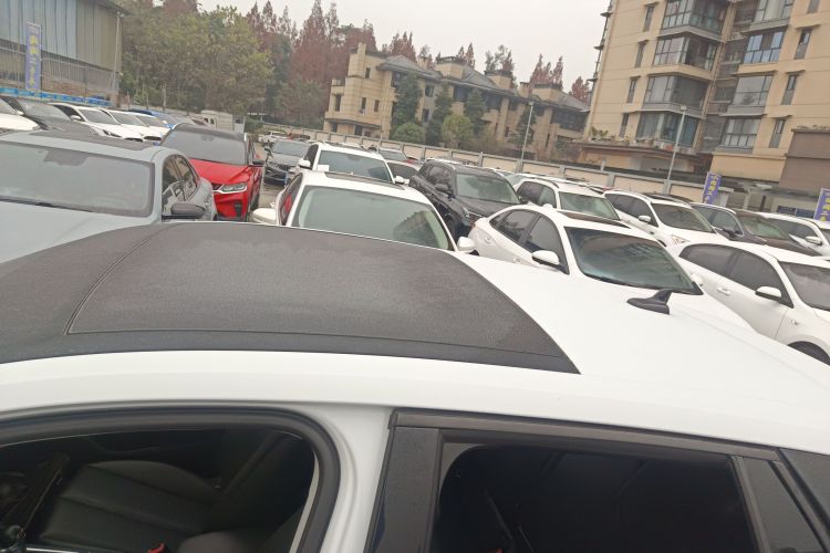 奥迪Q2L 2021款 35 TFSI 进取动感型局部细节57