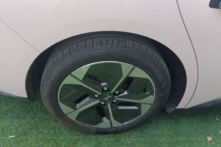 小鹏MONA M03 2024款 515 长续航车身外观6008