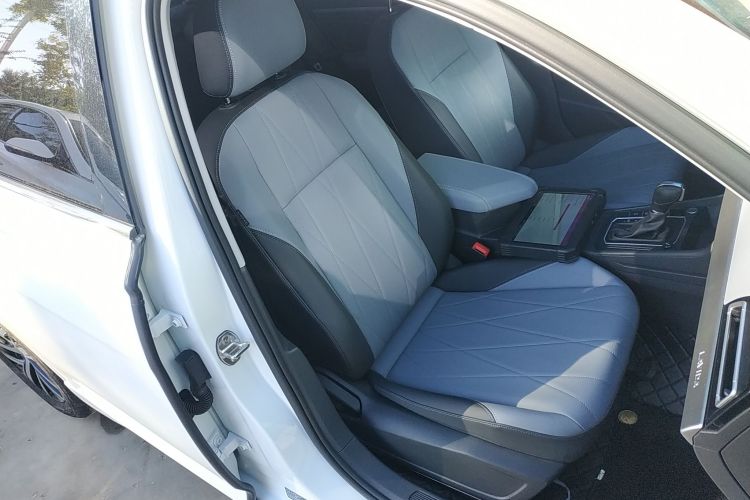 大众 朗逸 2023款 1.5L 自动星空五百万版局部细节41