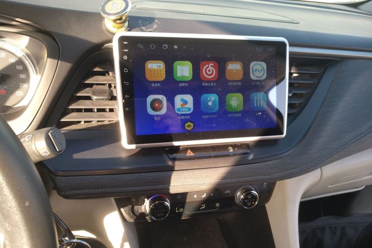 别克GL6 2019款 18T 6座精英型 国VI中控内饰16