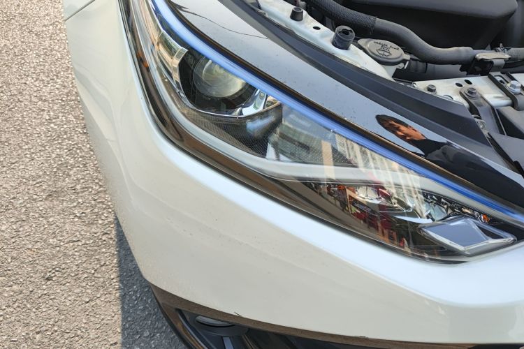 丰田 雷凌双擎E+ 2019款 1.8PH GS E-CVT精英天窗版车身外观8