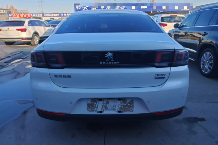 标致308 2019款 230THP 自动豪华版 国VI车身外观6