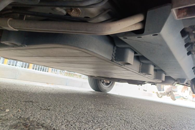 比亚迪 宋新能源 2017款 宋DM 1.5TID 全时四驱豪华型局部细节9004