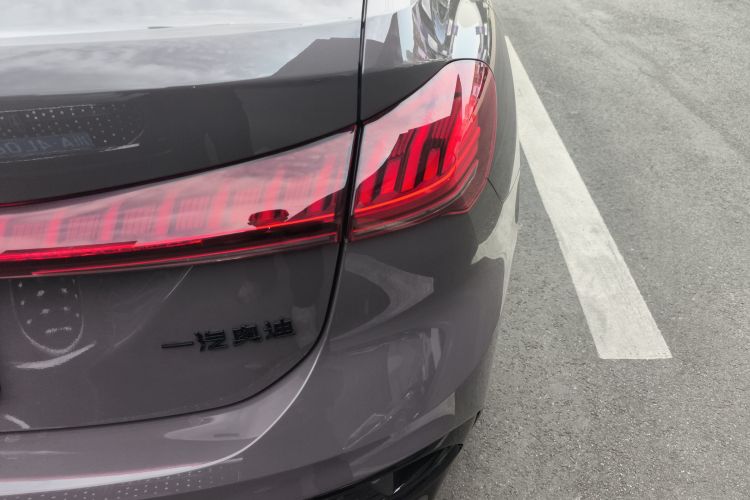 奥迪A5L 2026款 2.0T 运动版车身外观6006