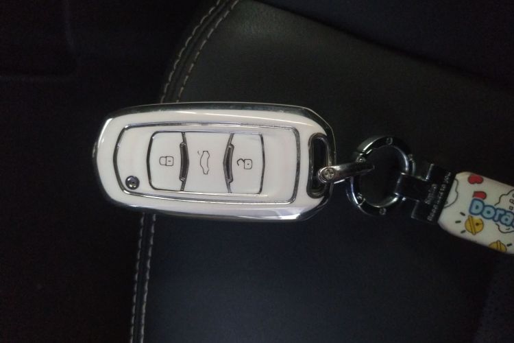 吉利汽车 帝豪 2018款 1.5L CVT向上互联版中控内饰11