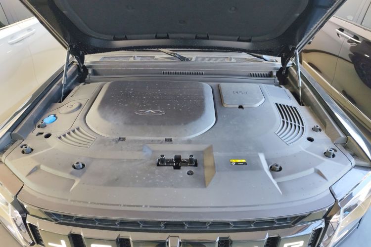 捷途山海 捷途旅行者C-DM 2024款 C-DM 208KM 山野版机舱底盘24