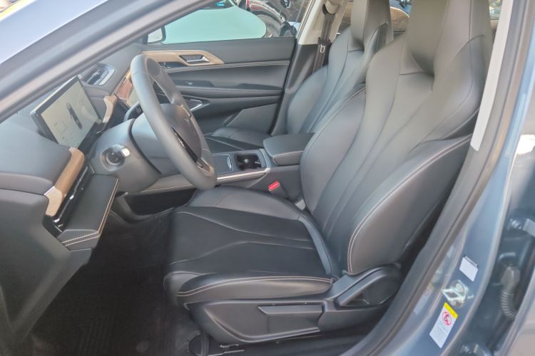 小鹏P5 2024款 500智行版中控内饰19