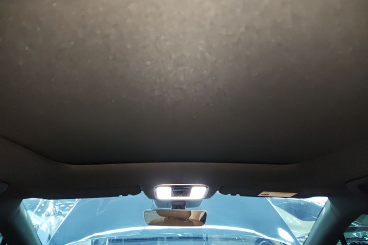 理想汽车 理想ONE 2021款 增程6座版局部细节22