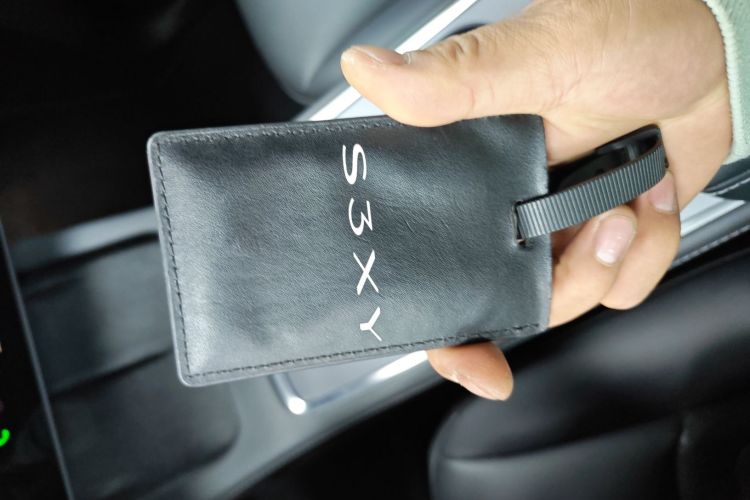 特斯拉 Model Y 2021款 Performance高性能全轮驱动版中控内饰11