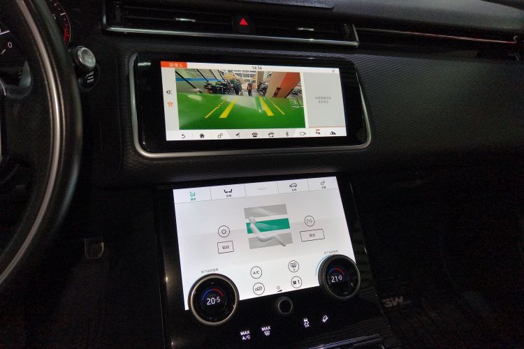 路虎 揽胜星脉 2020款 P250 R-DYNAMIC S中控内饰16