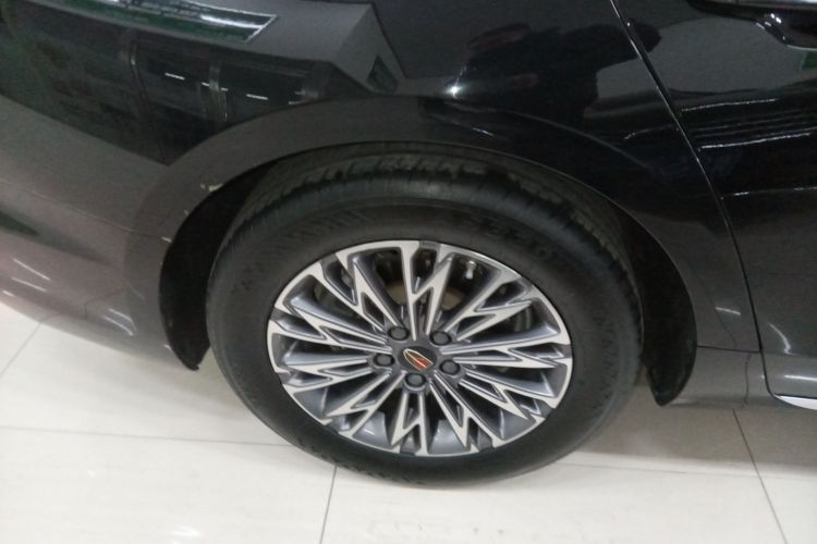 红旗H5 2023款 1.5T DCT智联旗韵版车身外观6008