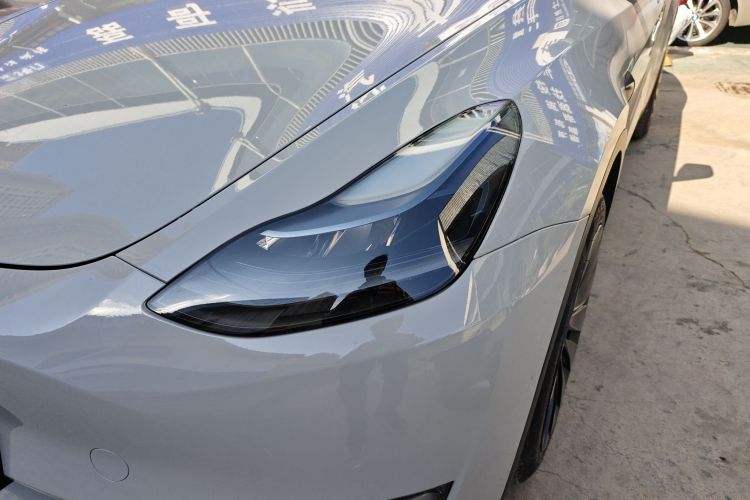 特斯拉 Model Y 2021款 标准续航后驱版局部细节36