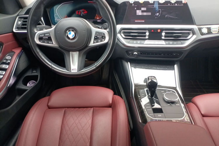 宝马3系 2021款 改款二 325Li M运动套装中控内饰13