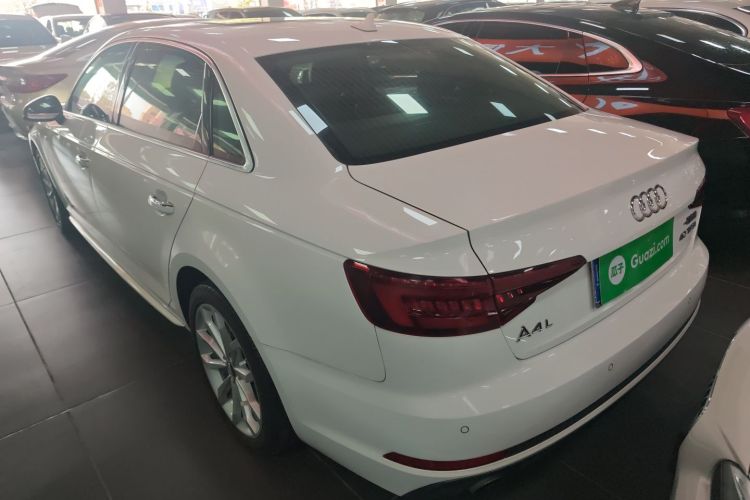 奥迪A4L 2018款 30周年年型 40 TFSI 时尚型车身外观6003