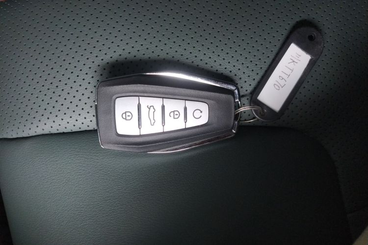 吉利汽车 博越 2024款 1.5TD 智联+中控内饰11