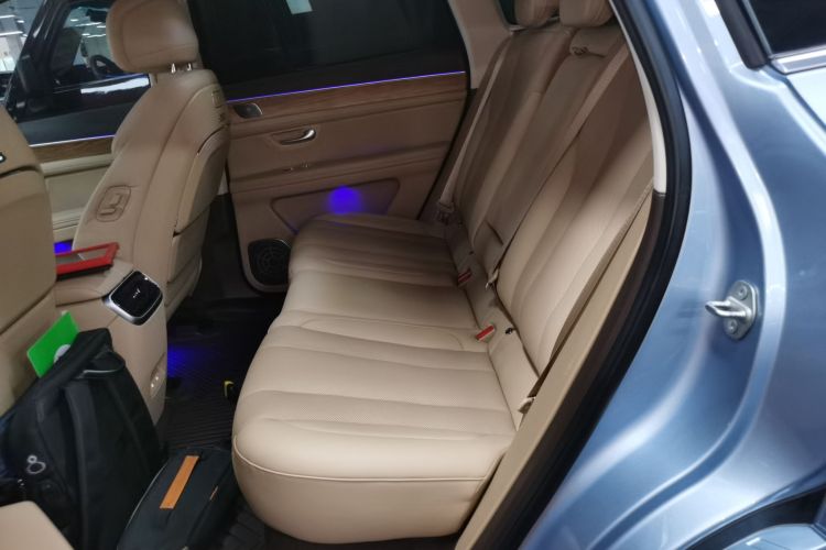 鸿蒙智行 问界M7 2024款 1.5T 后驱Plus版 5座中控内饰7004