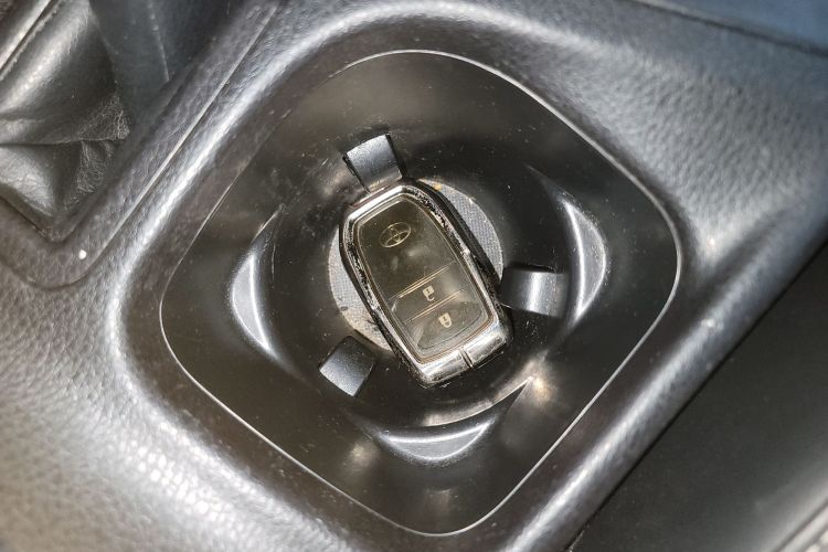 丰田 RAV4荣放 2016款 2.5L 自动四驱精英版中控内饰11