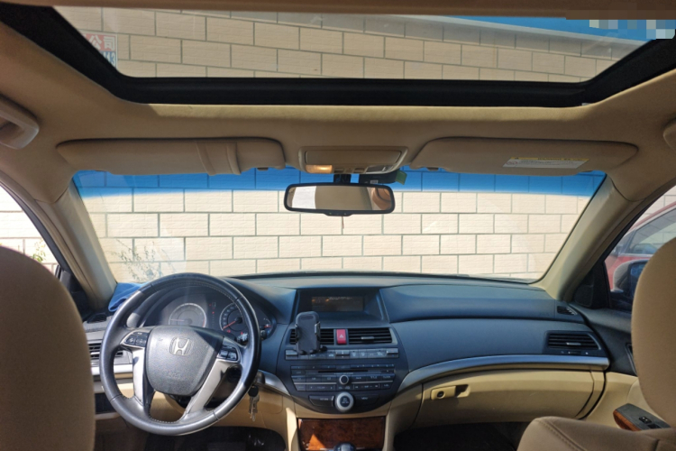 本田 雅阁 2012款 2.0L SE局部细节22