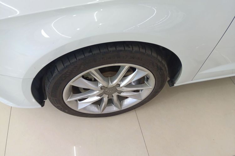 奥迪A3 2017款 Sportback 35 TFSI 进取型车身外观6007