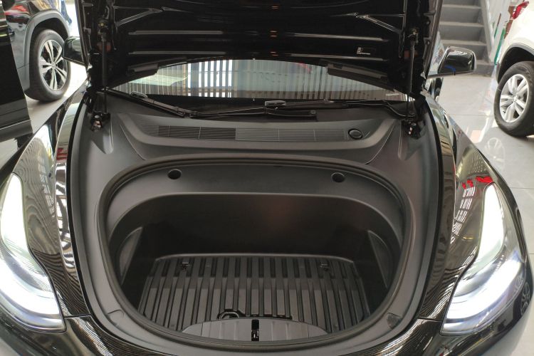 特斯拉 Model 3 2022款 后轮驱动版局部细节24