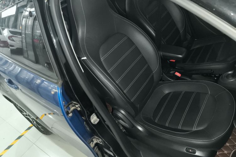 smart forfour 2016款 0.9T 66千瓦先锋版局部细节41