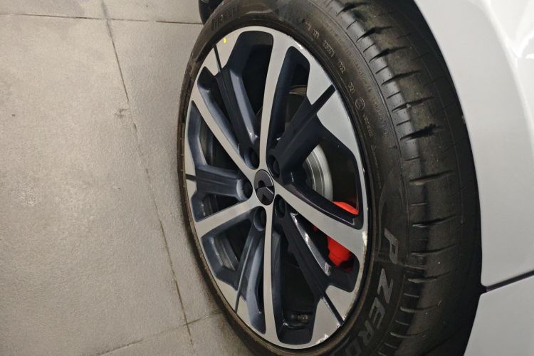 蔚来ET5 2022款 75kWh车身外观6008