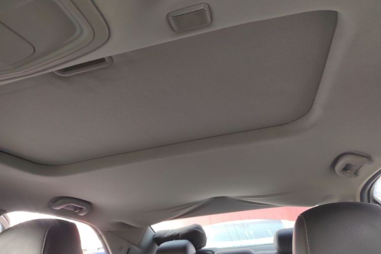 凯迪拉克ATS-L 2014款 28T 领先型中控内饰22