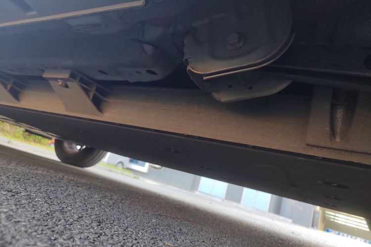 哪吒汽车 哪吒AYA 2023款 318 Lite局部细节9002