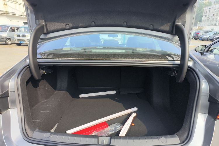 比亚迪 秦PLUS 2025款 DM-i 智驾版 55KM领先型机舱底盘23